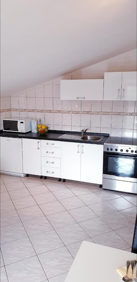 Apartment Antonio Biograd Na Moru Bagian luar foto