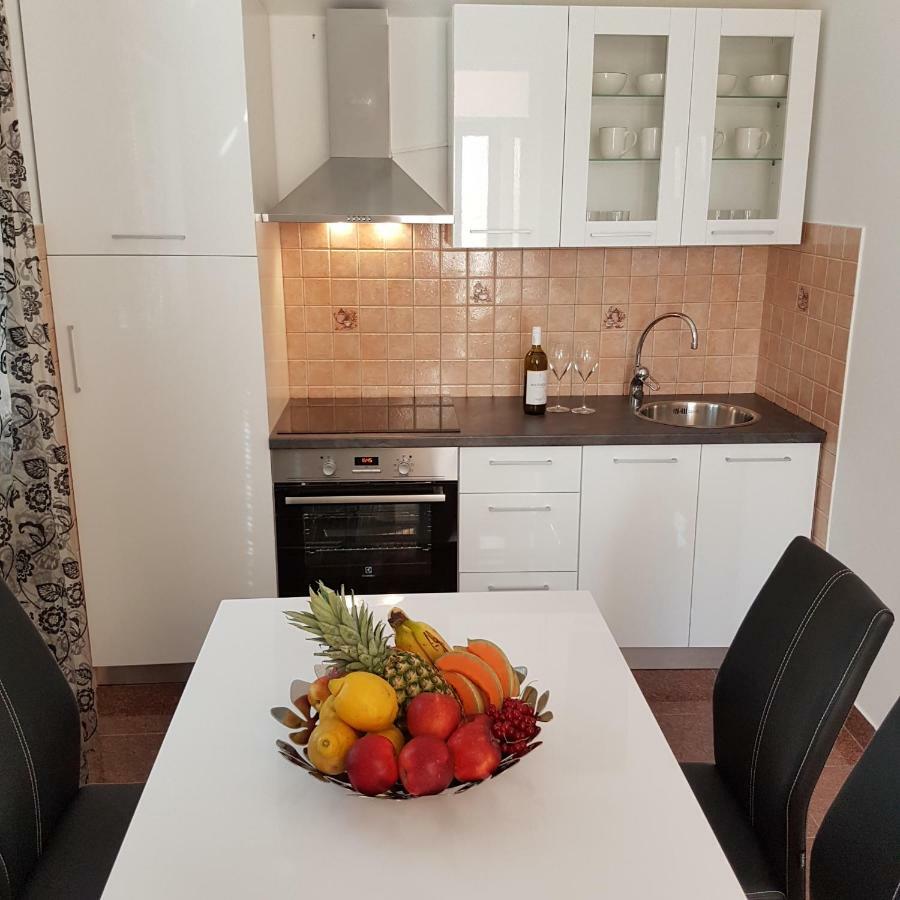 Apartment Antonio Biograd Na Moru Bagian luar foto